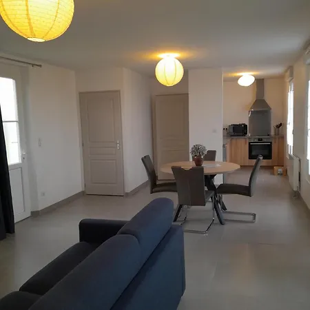 アパート Agreable Maison A Portes *