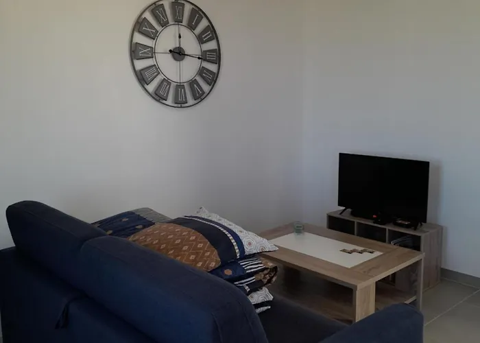 Apartman Agreable Maison A Portes Antheuil-Portes